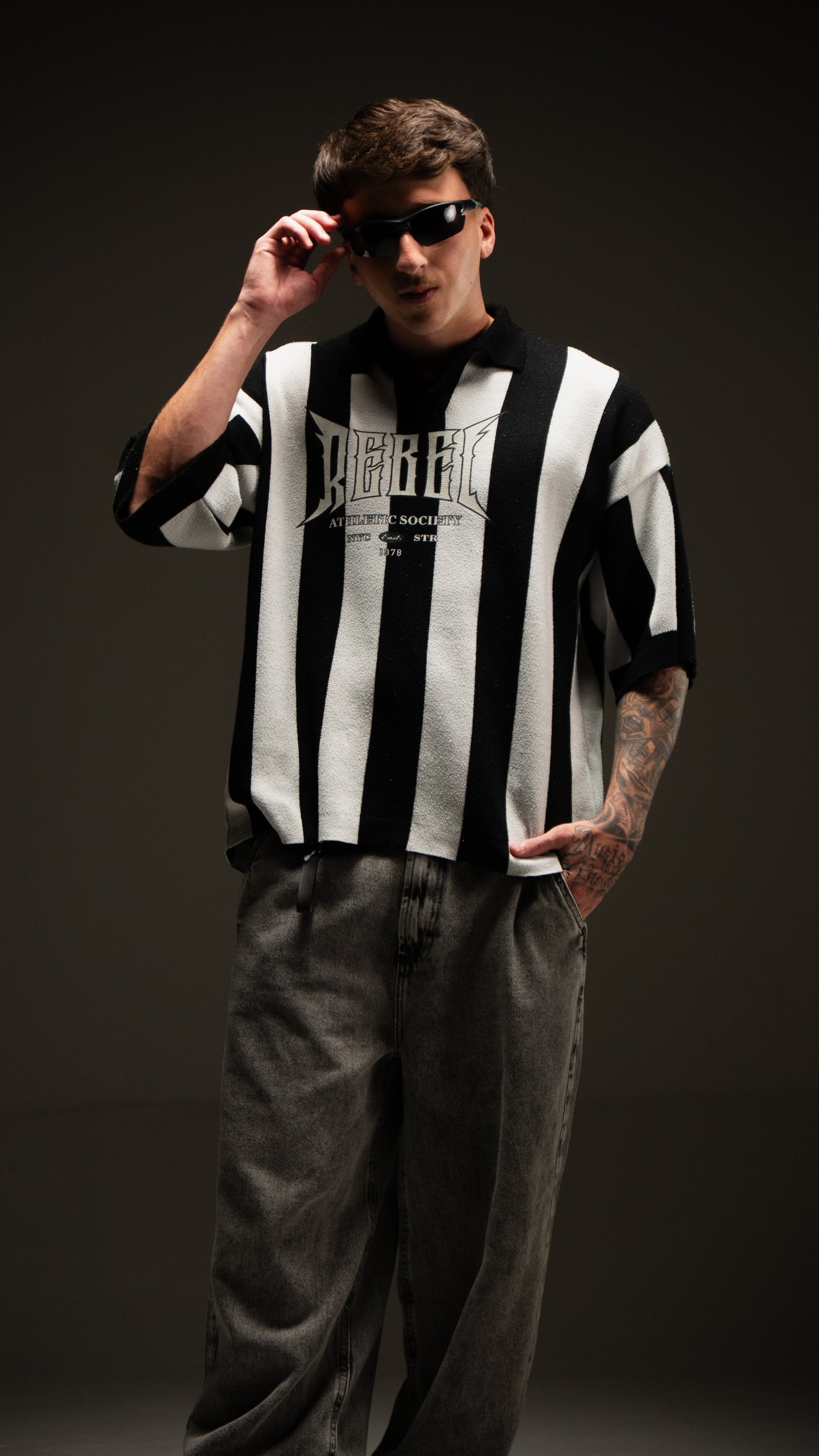 Stizi — foto oficial (baile + pista)